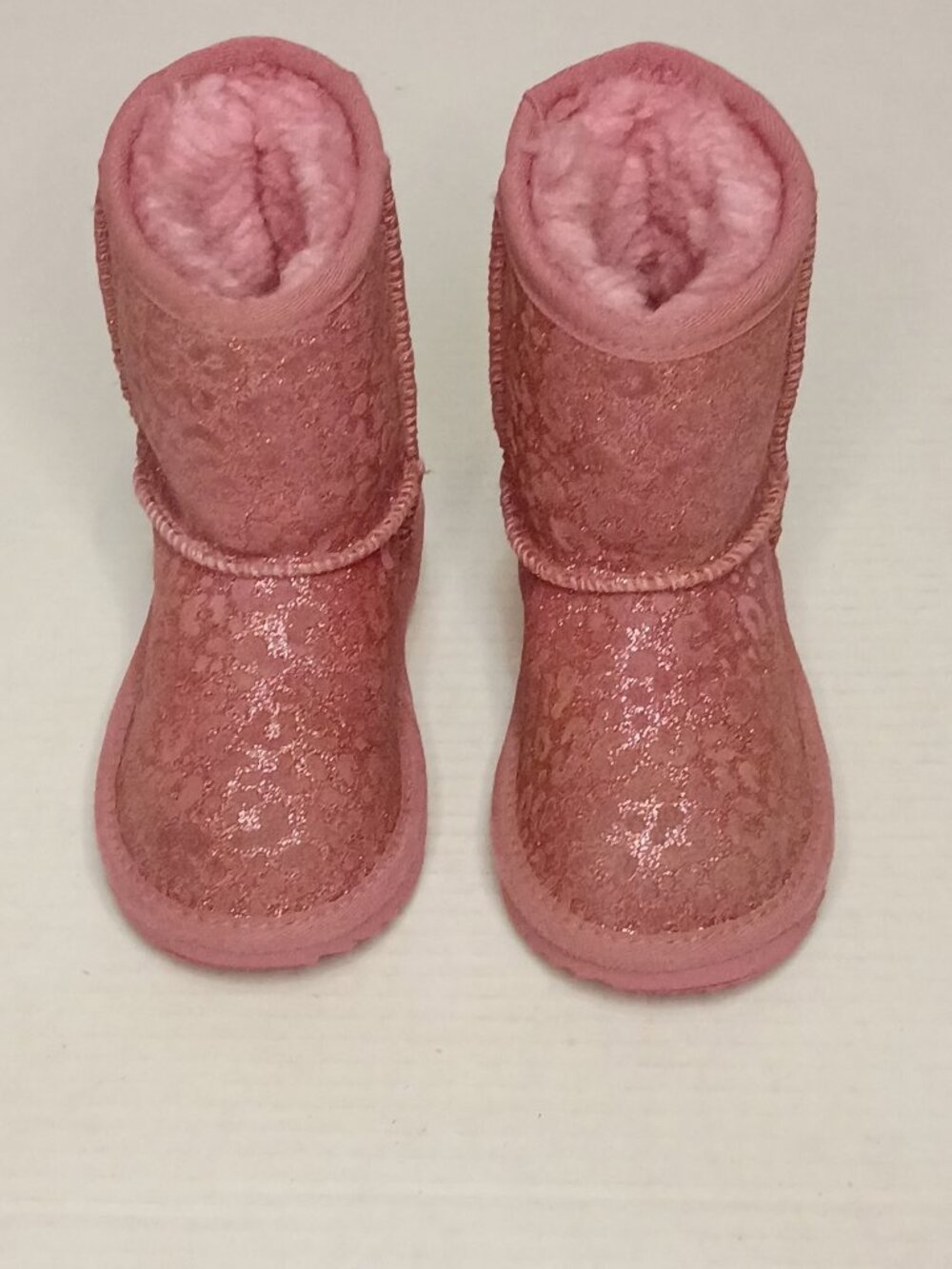 UGG Toddler Classic II Glitter Leopard Pink Boots Size 9T